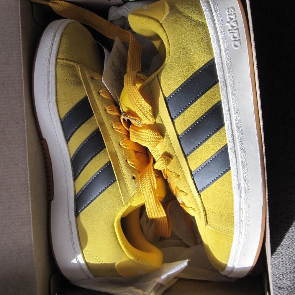 Men's Grand Court Alpha Size 9 - Brand New